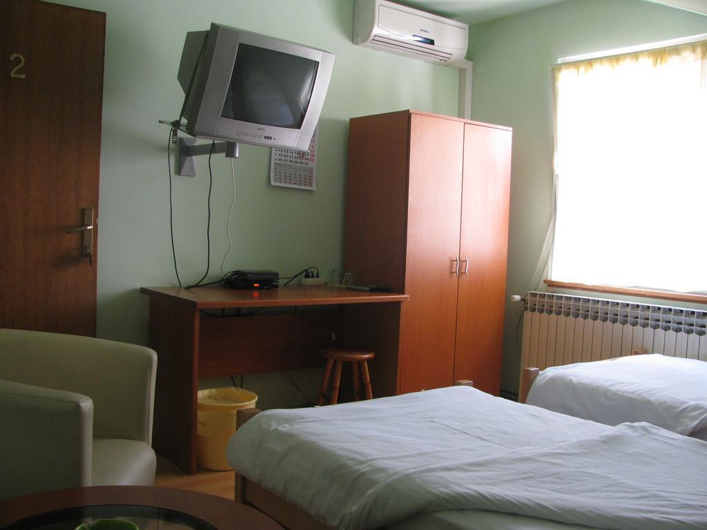 Apartments & Rooms Korzo Slavonski Brod Eksteriør billede